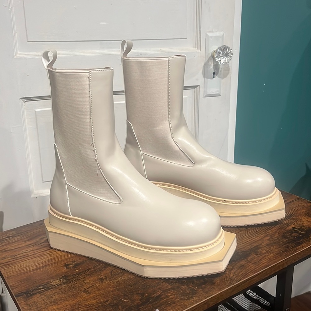 Cream Lug Boots Unbranded